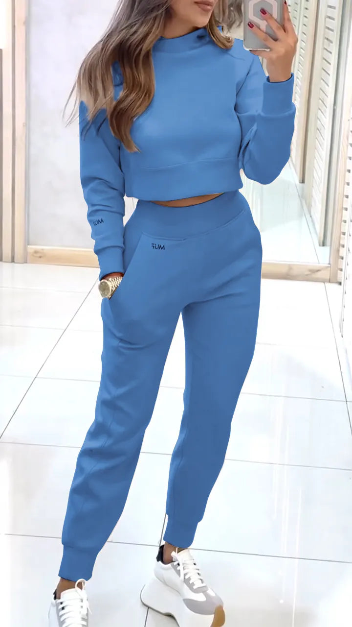 CONJUNTO JERSEY DE CUELLO ALTO Y PANTALON, IDEAL PARA OTOÑO E INVIERNO