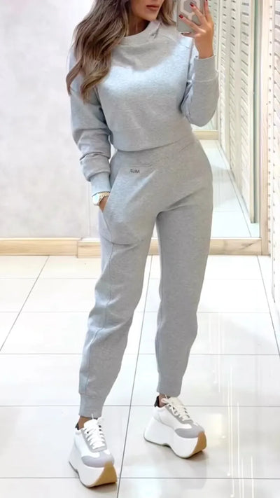 CONJUNTO JERSEY DE CUELLO ALTO Y PANTALON, IDEAL PARA OTOÑO E INVIERNO