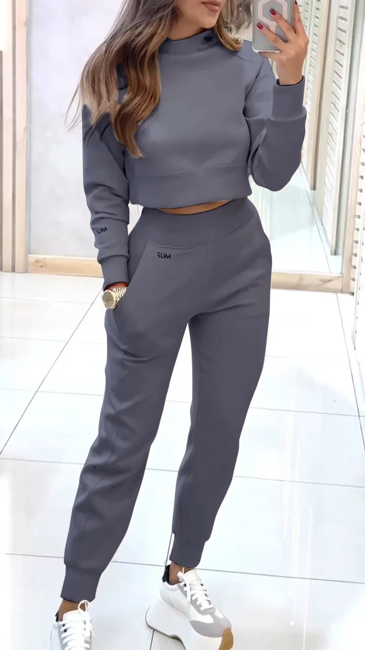 CONJUNTO JERSEY DE CUELLO ALTO Y PANTALON, IDEAL PARA OTOÑO E INVIERNO