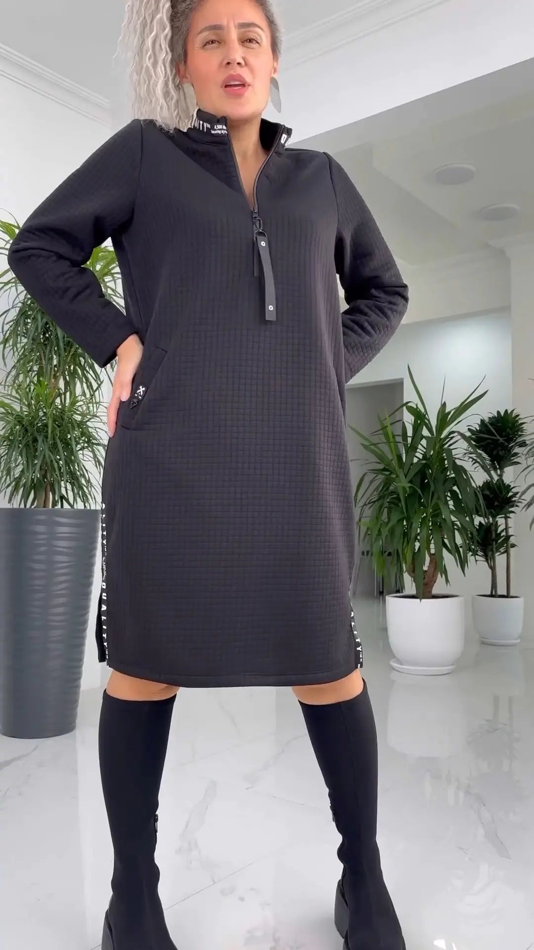 VESTIDO DEPORTIVO - MANGA LARGA CON CREMALLERA